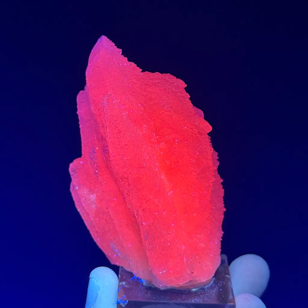 Manganoan Calcite - image 6