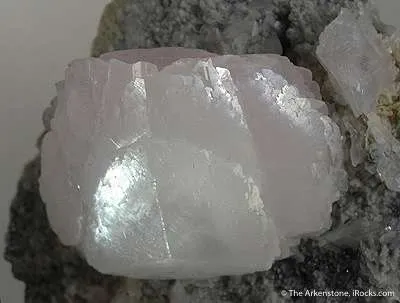Manganoan Calcite - image 3