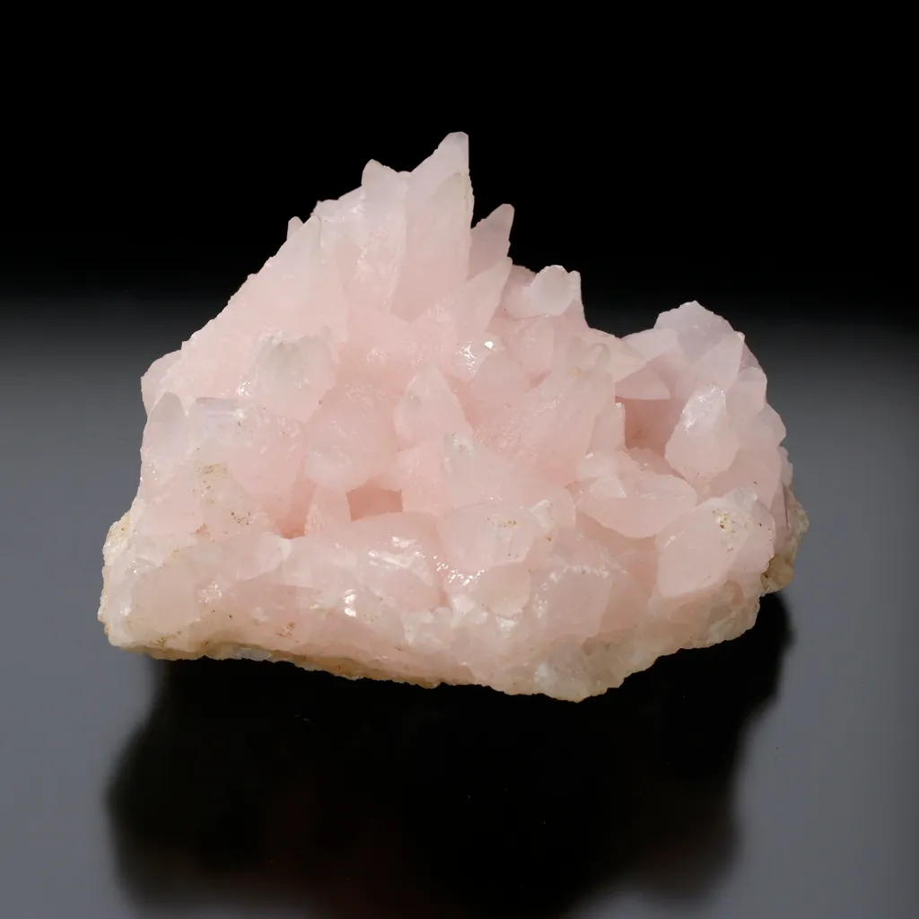 Manganoan Calcite image