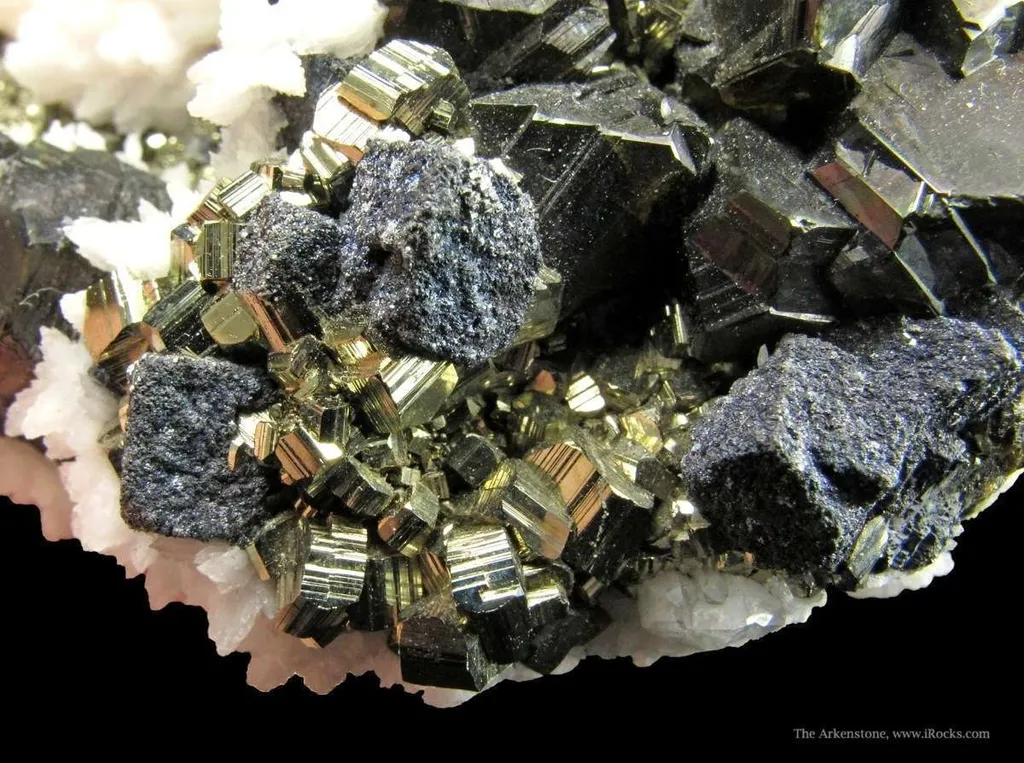Manganoan Calcite (Fluorescent) on Sphalerite, Pyrite, and Galena - image 4