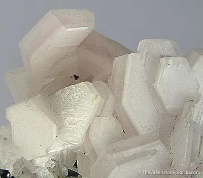 Manganoan Calcite on Sphalerite - image 4