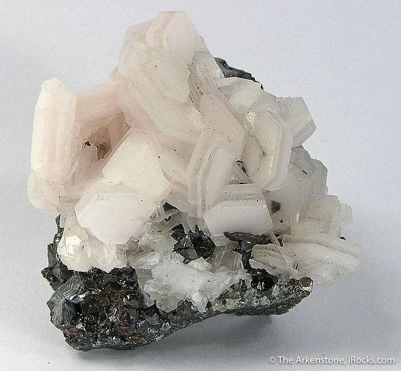 Manganoan Calcite on Sphalerite - image 1