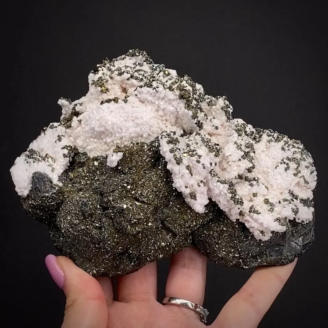 Manganoan Calcite on Tennantite and Sphalerite, with Pyrite - image 1