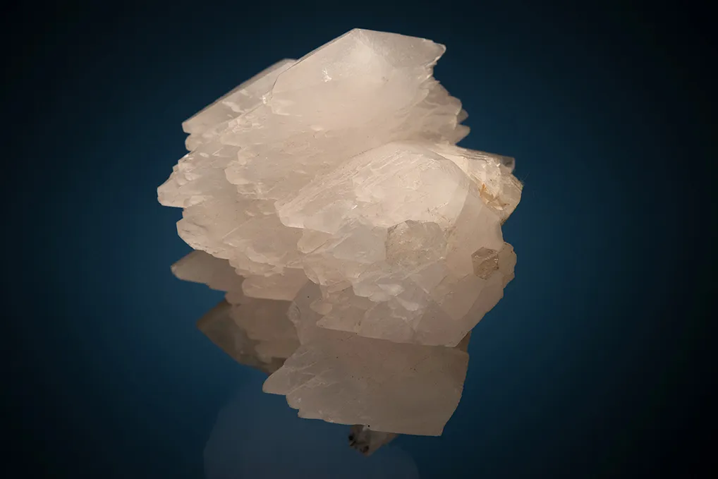 manganoan Calcite with Quartz - image 4