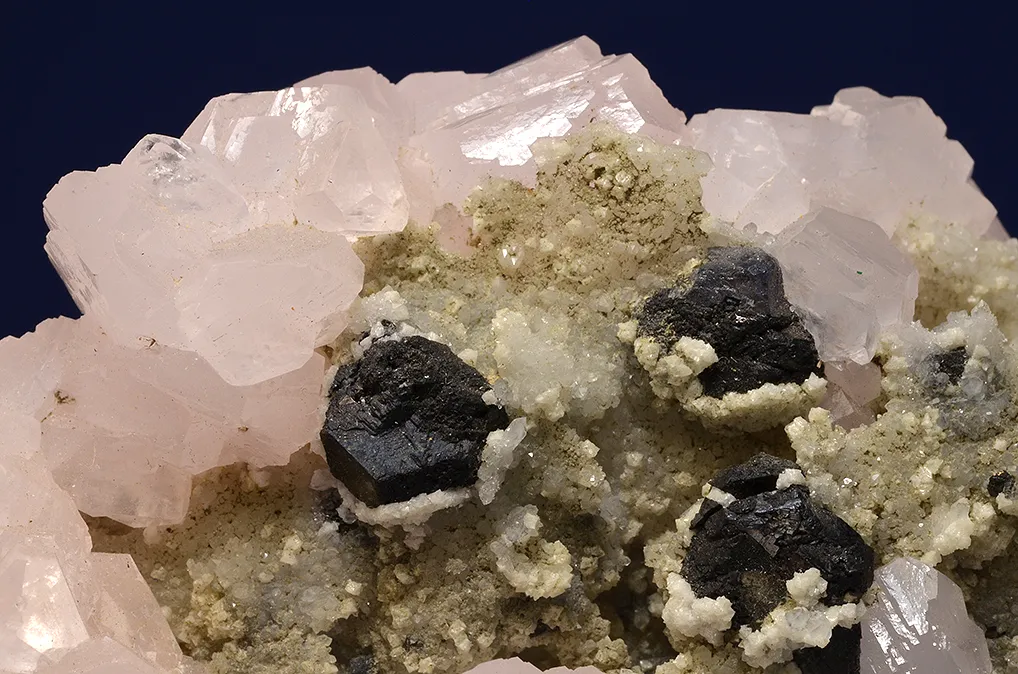manganoan Calcite with Sphalerite - image 7