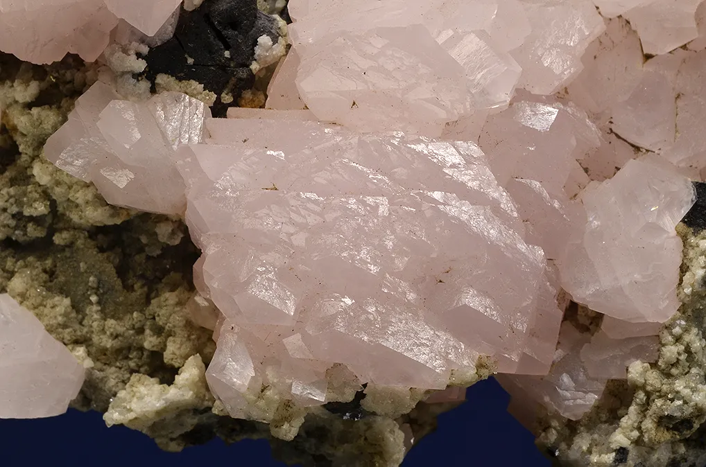 manganoan Calcite with Sphalerite - image 6