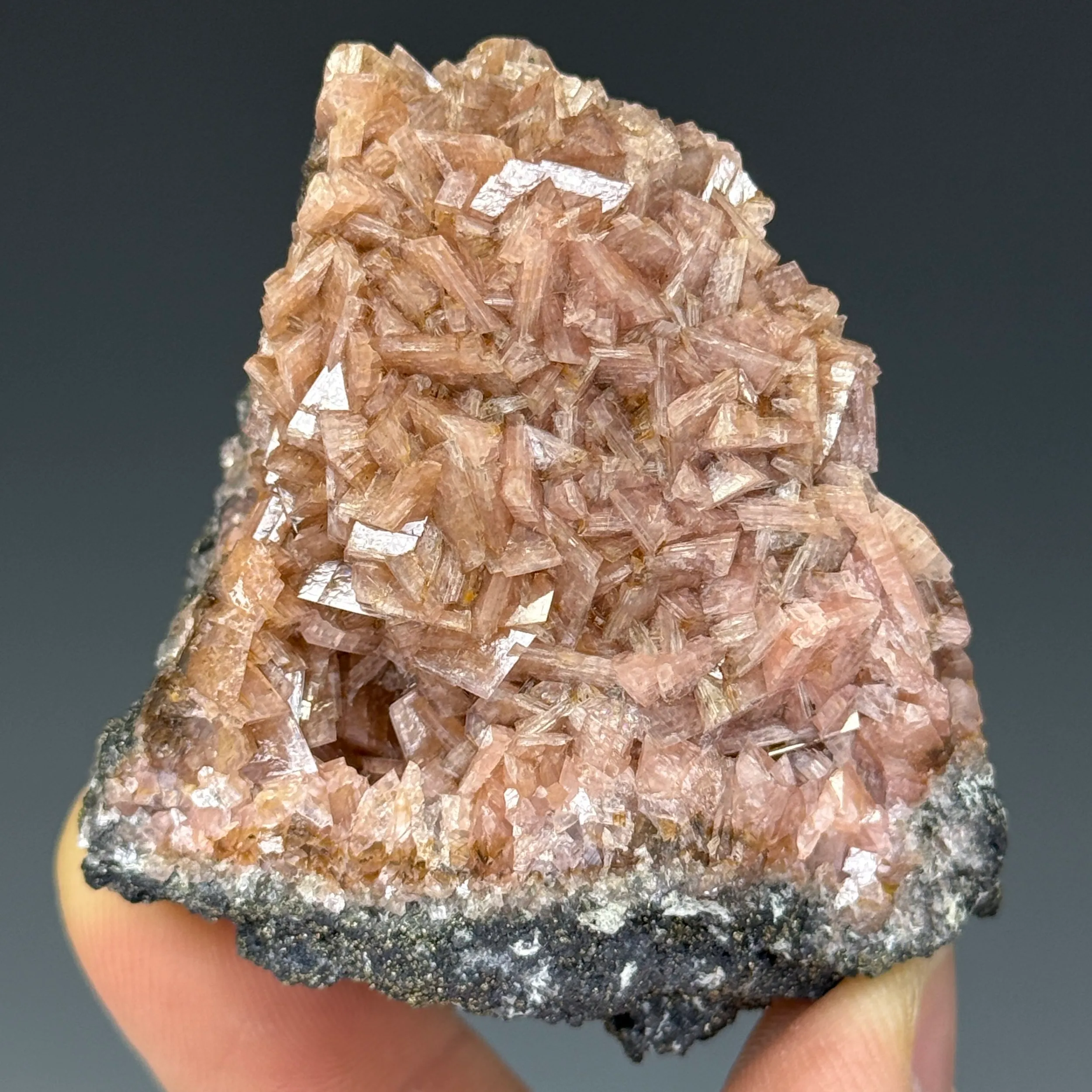 Manganoan Smithsonite - image 1