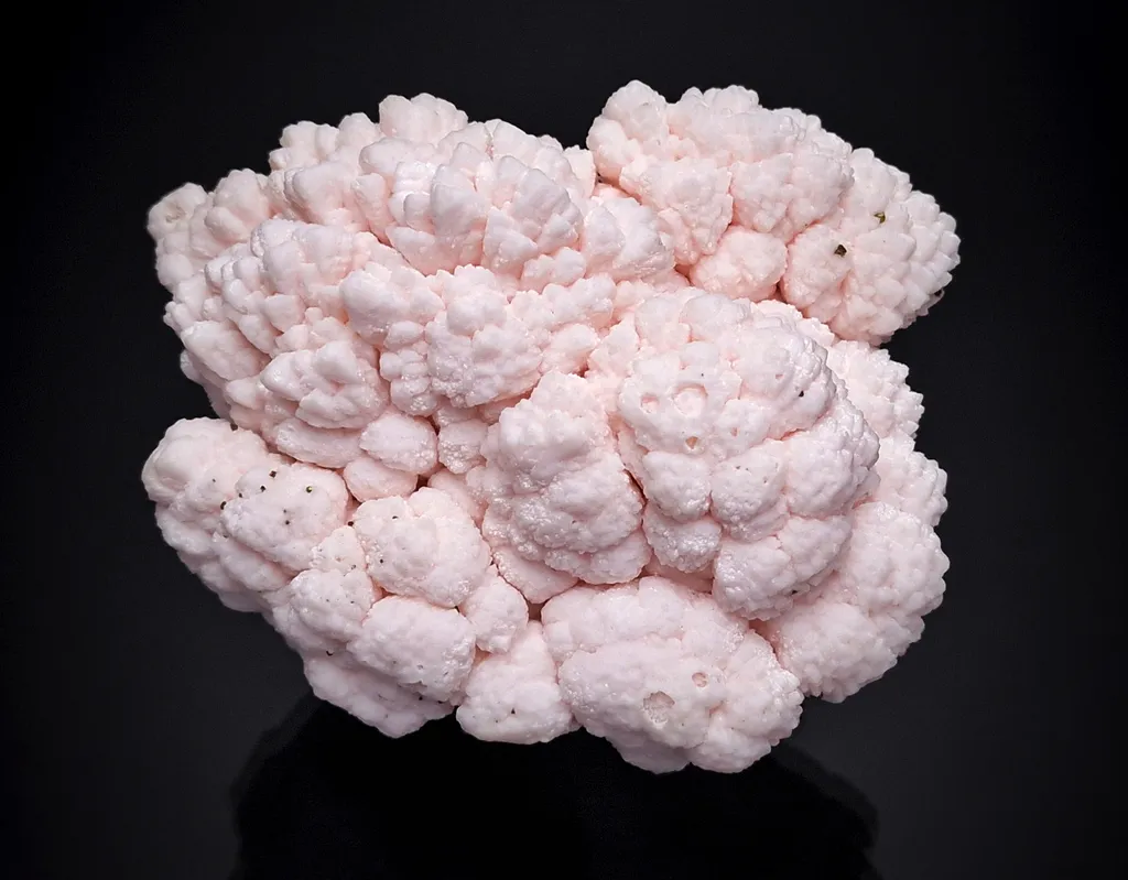 Manganocalcite from Bulgaria