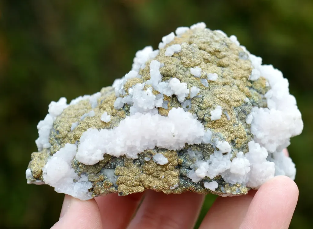 Manganocalcite & Pyrite Chalcopyrite 618 grams - Huarón mine, Pasco province, Pasco, Peru - image 2