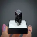 Manganoneptunite - image 2