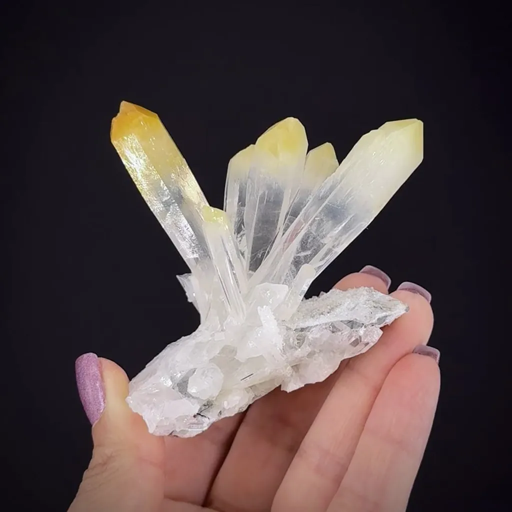 "Mango" Quartz included by Halloysite image