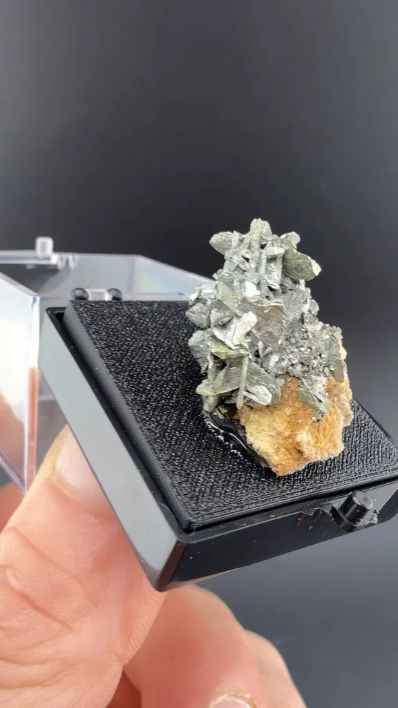 Marcasite image