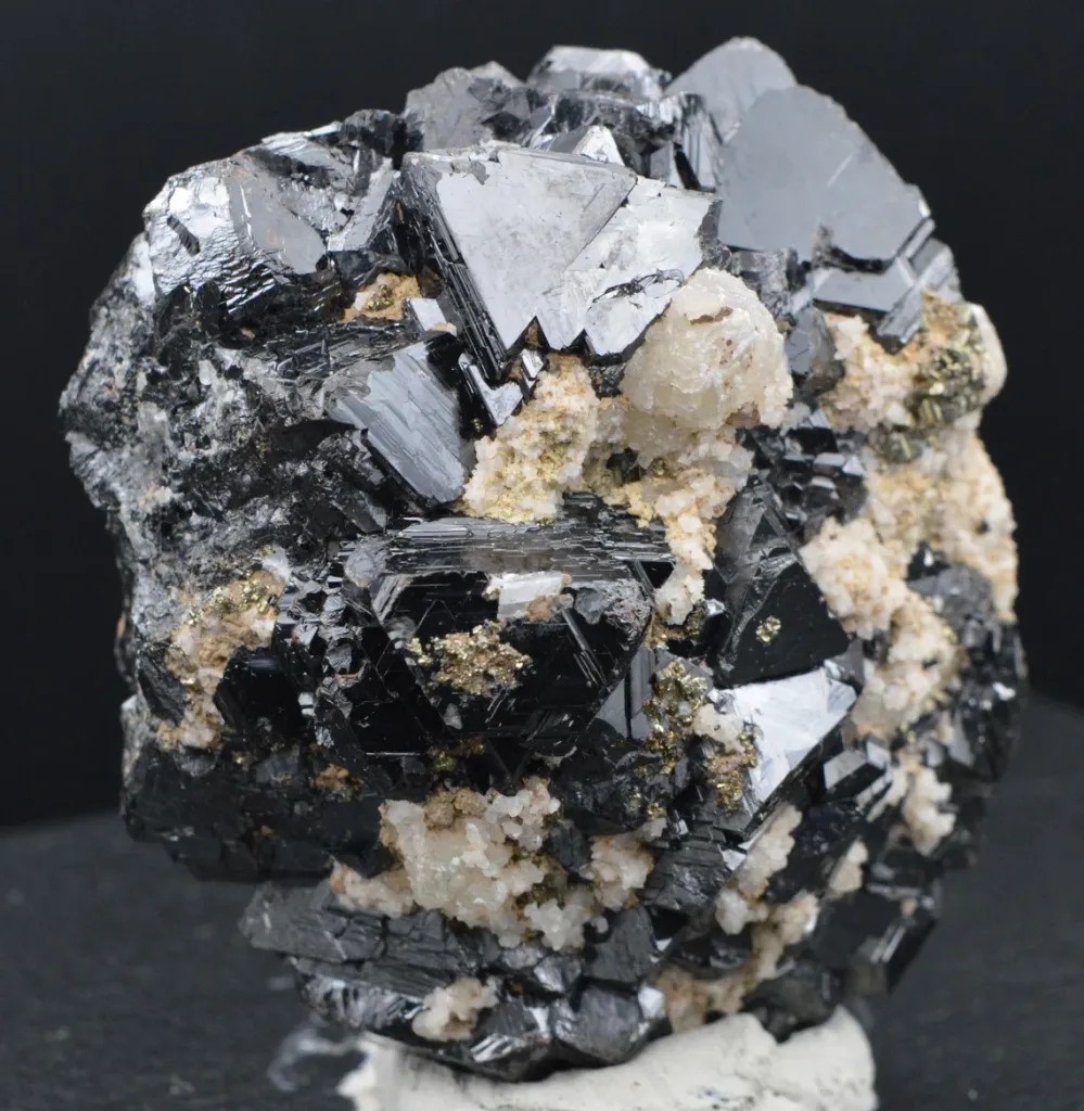 Marmatite pyrite quartz - 300 grams - Santa Eulalia, Mun. from Aquiles Serdan, Chihuahua, Mexico image