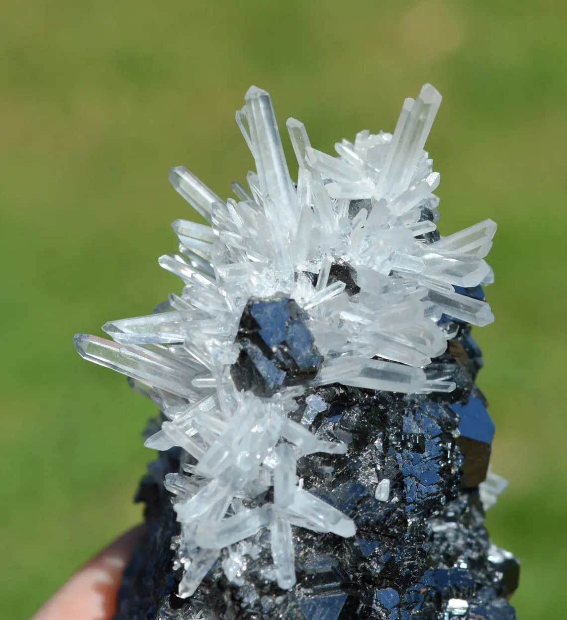 Marmatite & Quartz 204 grams - Huanzala Mine, Huanzala, Huallanca District, Ancash, Peru - image 3