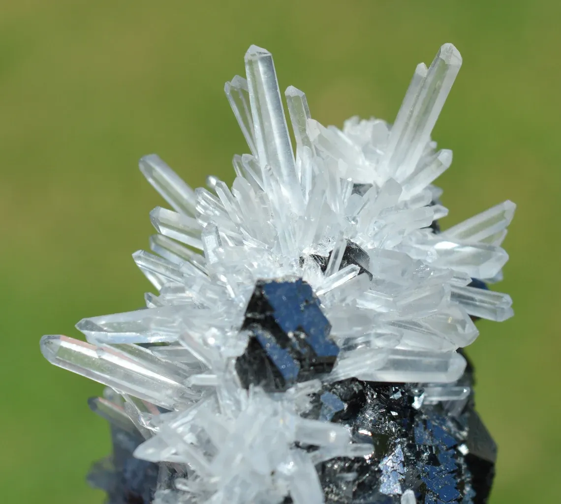 Marmatite & Quartz 204 grams - Huanzala Mine, Huanzala, Huallanca District, Ancash, Peru - image 2