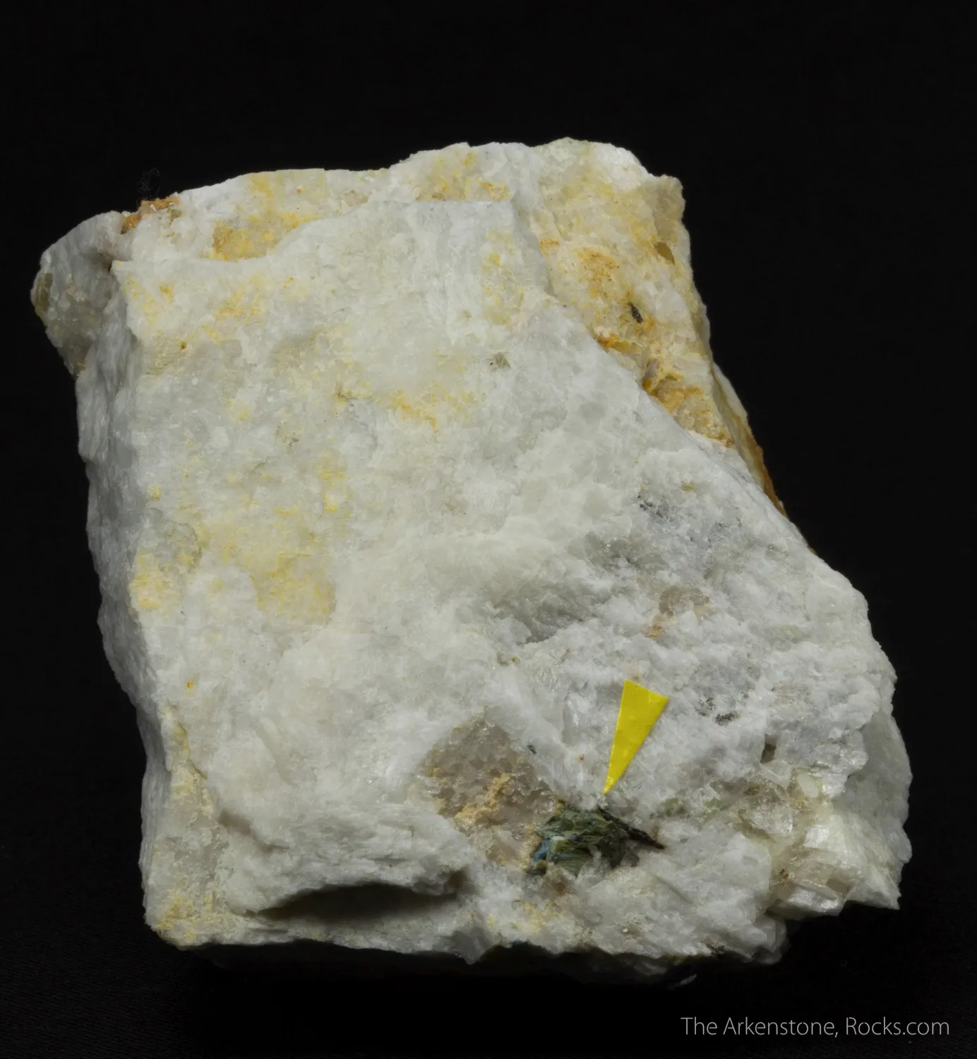 Matioliite (type locality) with Crandallite and Gormanite on Albite - image 2
