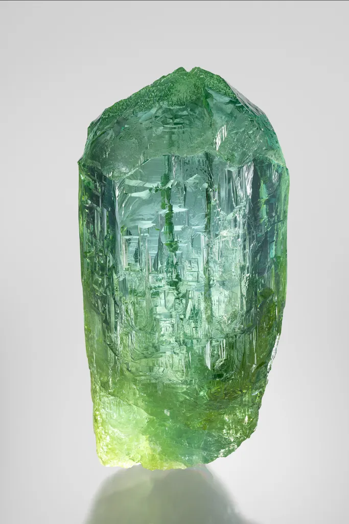 Mega Green Heliodore image