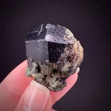 Melanite Garnet - image 2