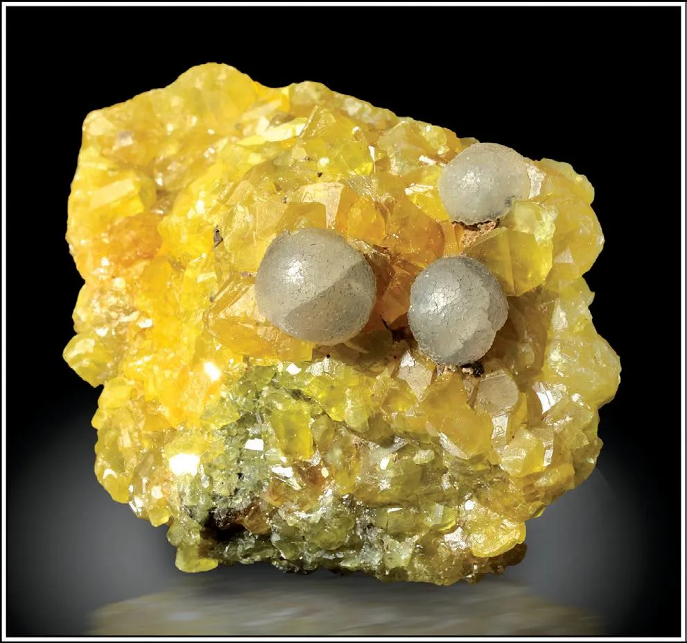 Melanophlogite, Sulfur image