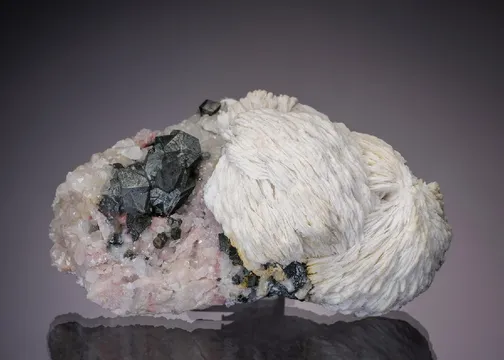 MERCURIAN Tetrahedrite (SCHWAZITE) with Baryte
