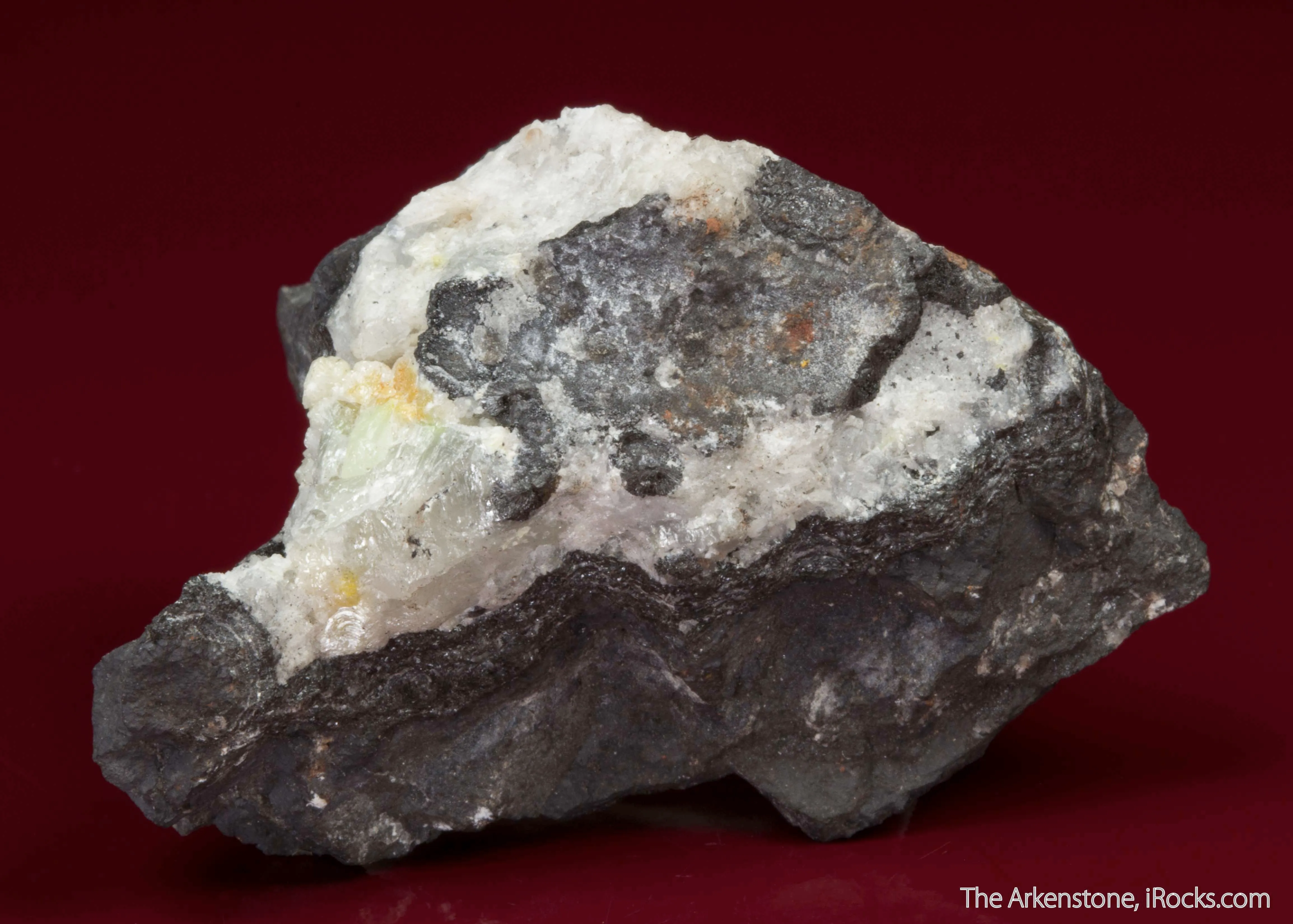 Mereheadite (type locality) with Crednerite (ex. BMNH) - image 1