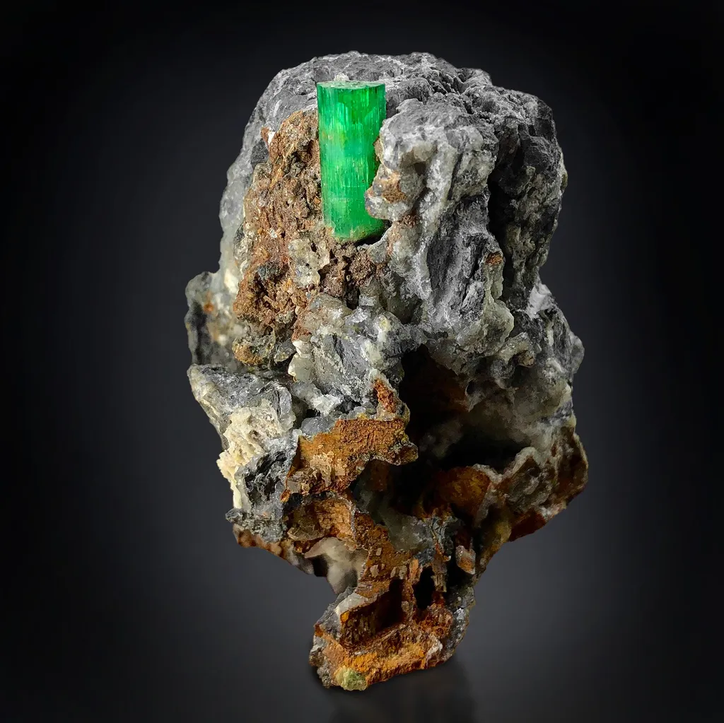 Meseum Grade Natural Emerald Crystal on Matrix Specimen from Afghanistan, Panjshir - image 3