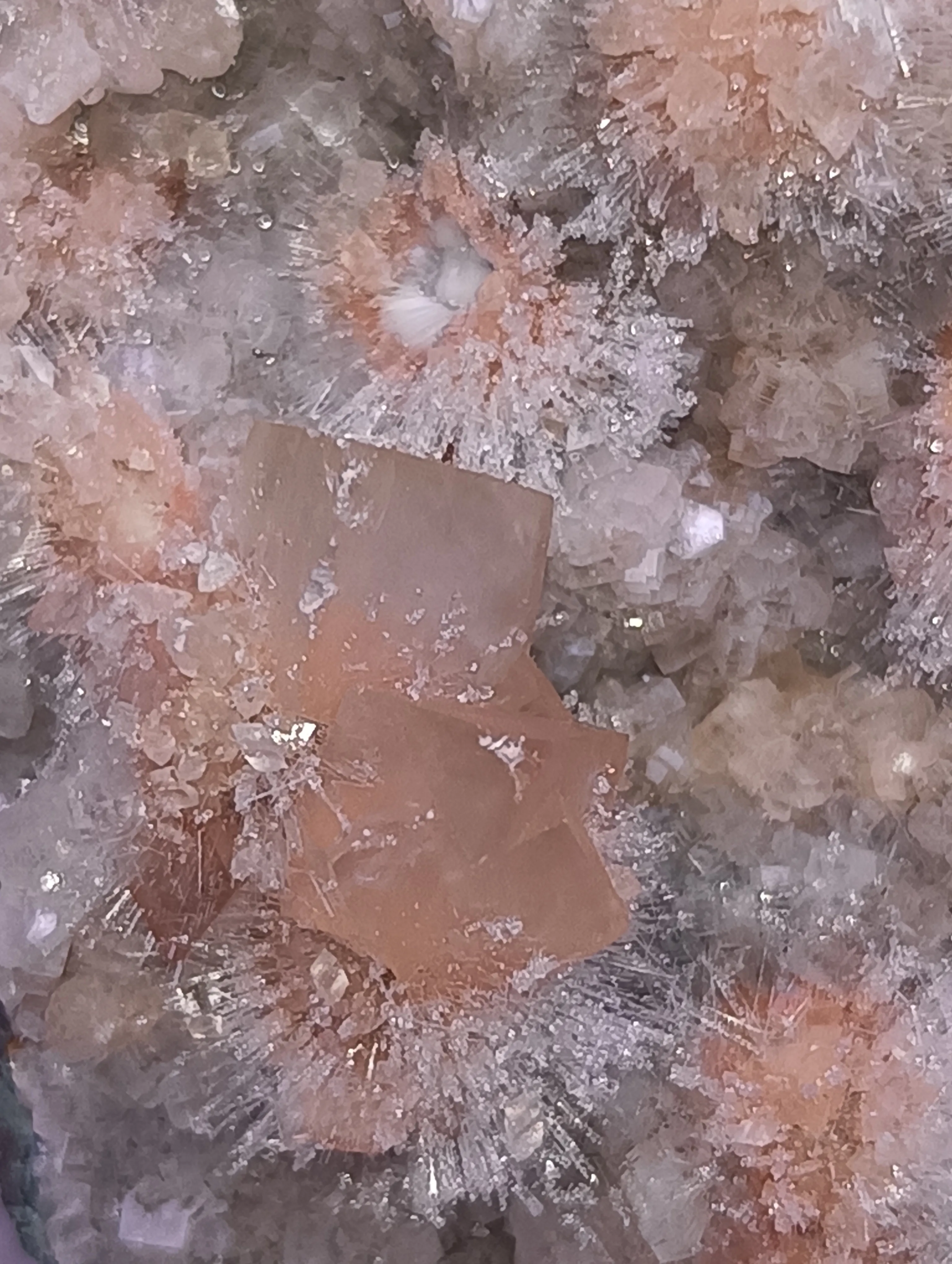Mesolite calcite - image 5