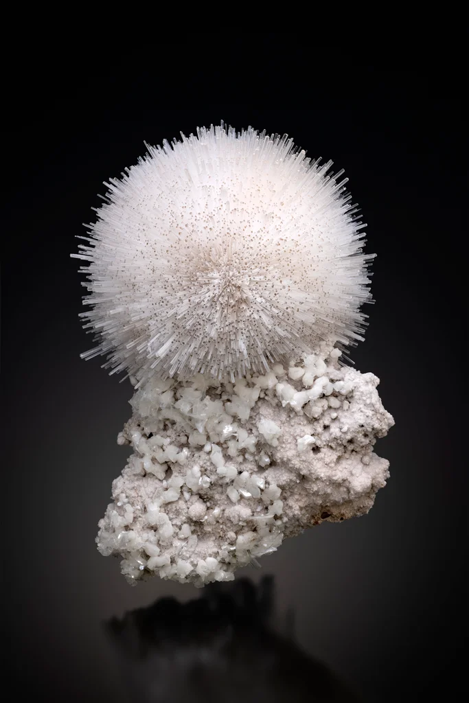 Mesolite from Savda, Maharashtra, India image