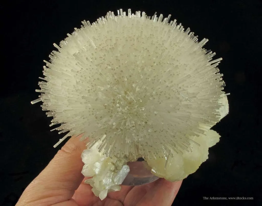 Mesolite on Stilbite - image 2