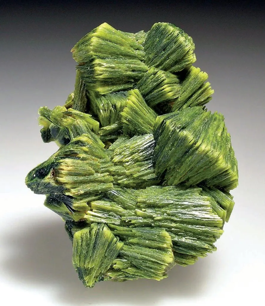 Meta-autunite image