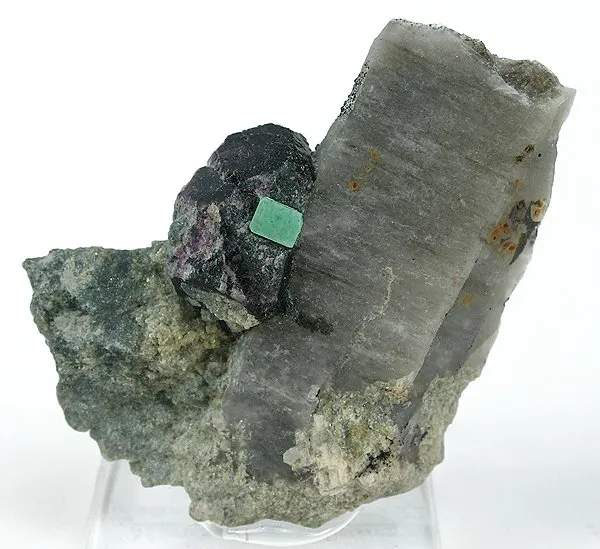 Metazeunerite, Quartz image