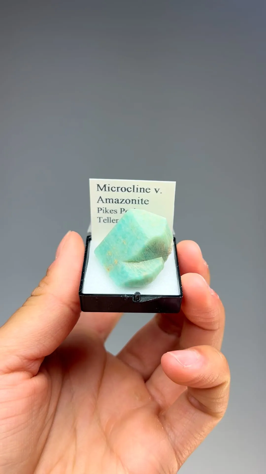 Microcline - image 2