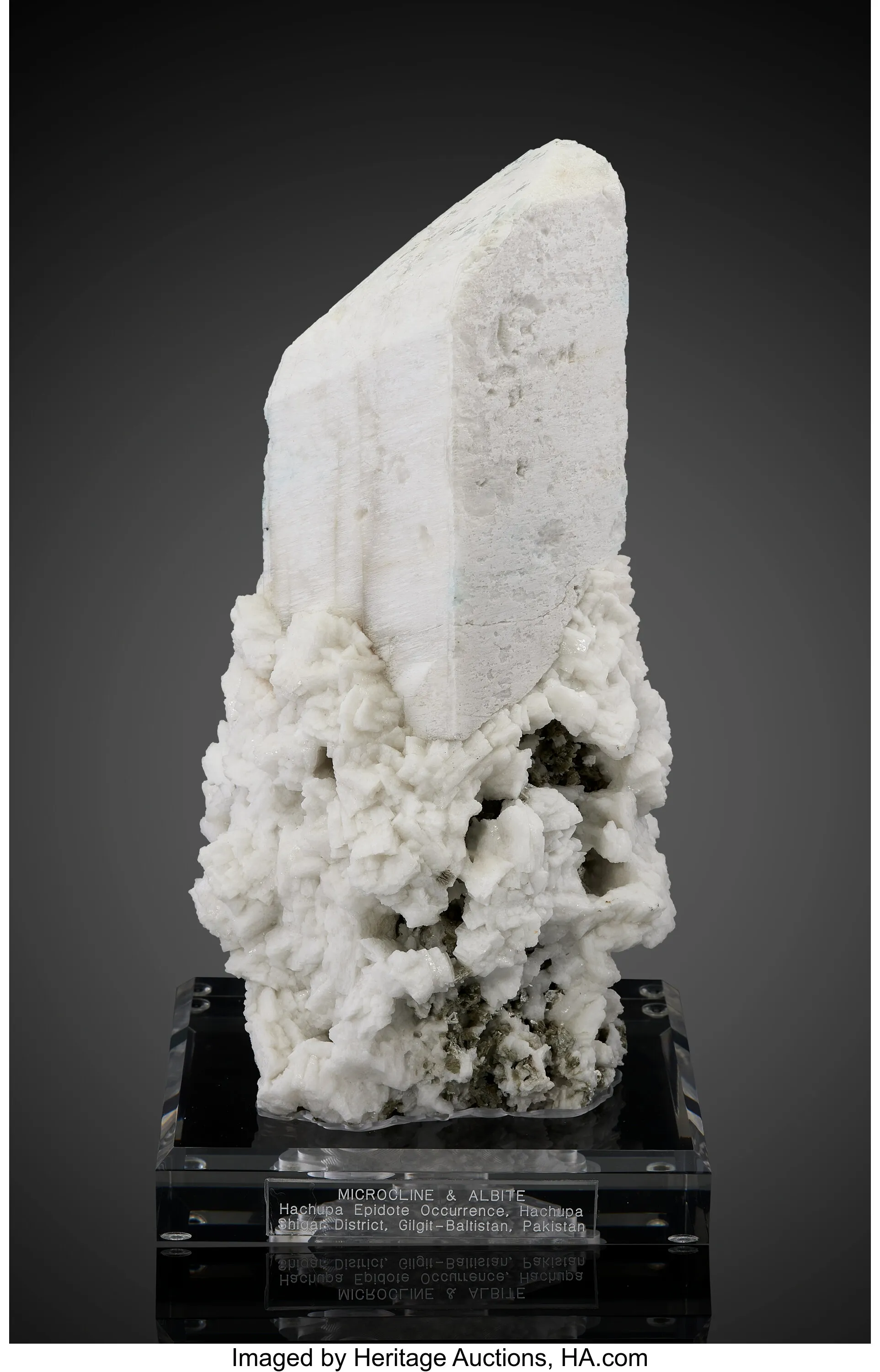 Microcline and Albite - image 1