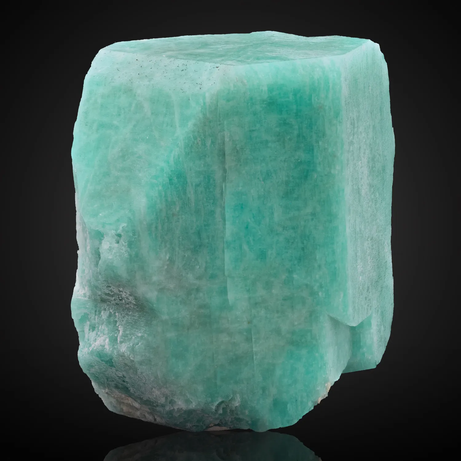 Microcline v. Amazonite - image 1