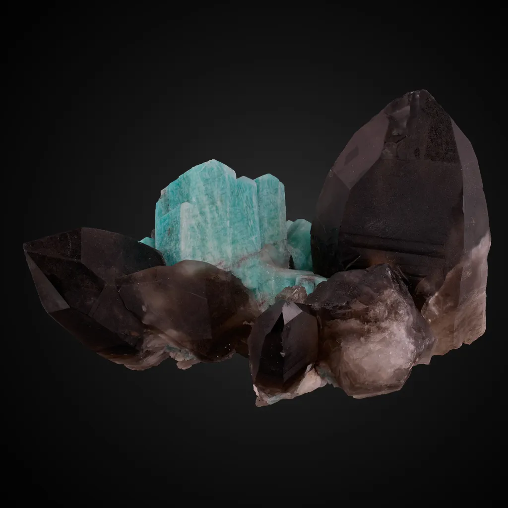 Microcline v. Amazonite Quartz v. Smoky image