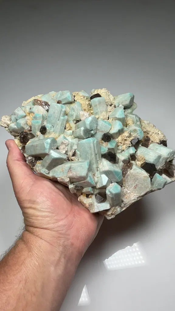Microcline with Quartz - image 2
