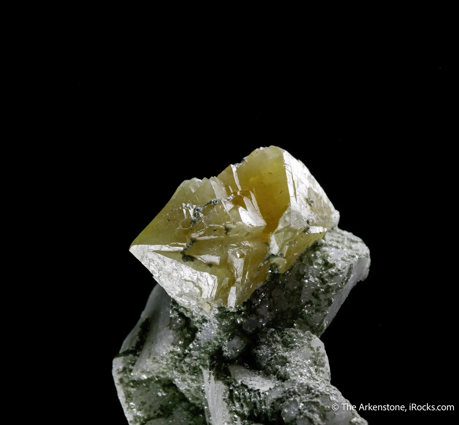 Microlite species on Albite - image 6