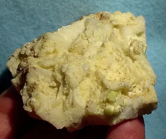 Milarite, Adularia (Var: Valencianite) image