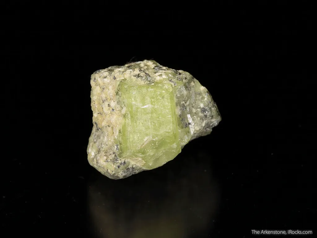 Milarite (rough and cut set) - image 3
