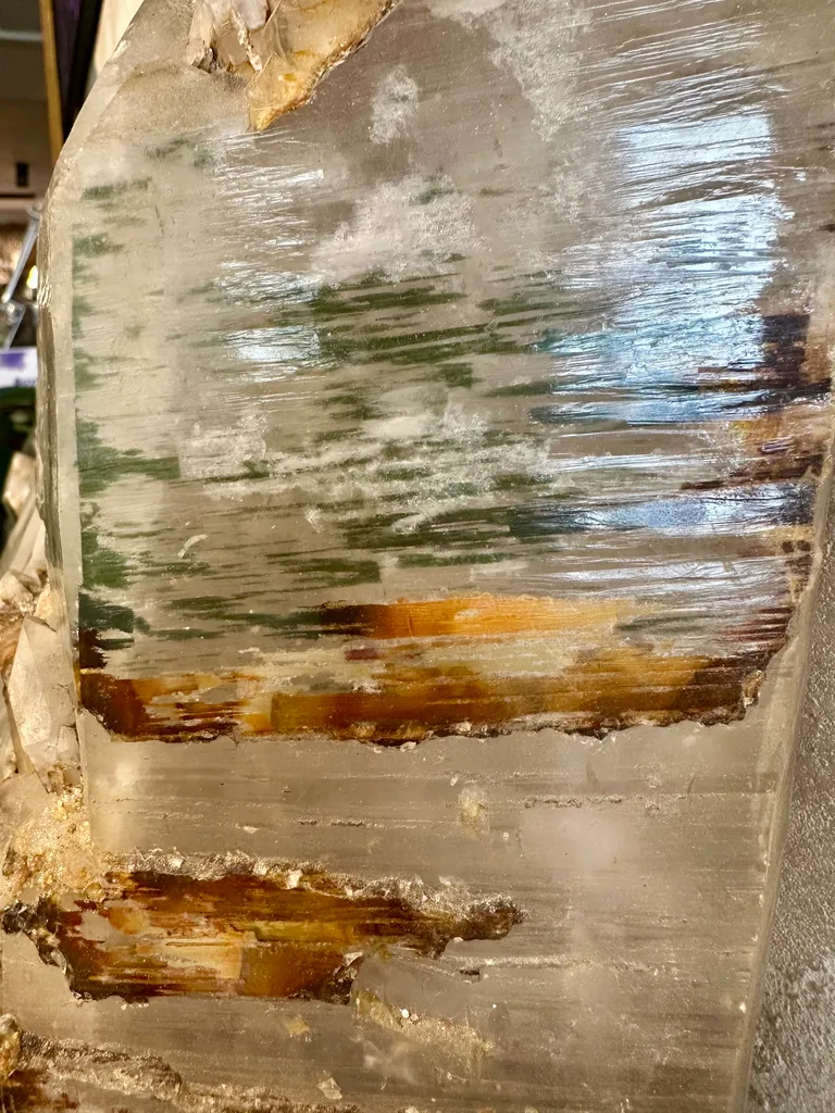 Milky quartz from Mozambique, Zambezia Province, Alto Ligonha Pegmatite Field - image 4