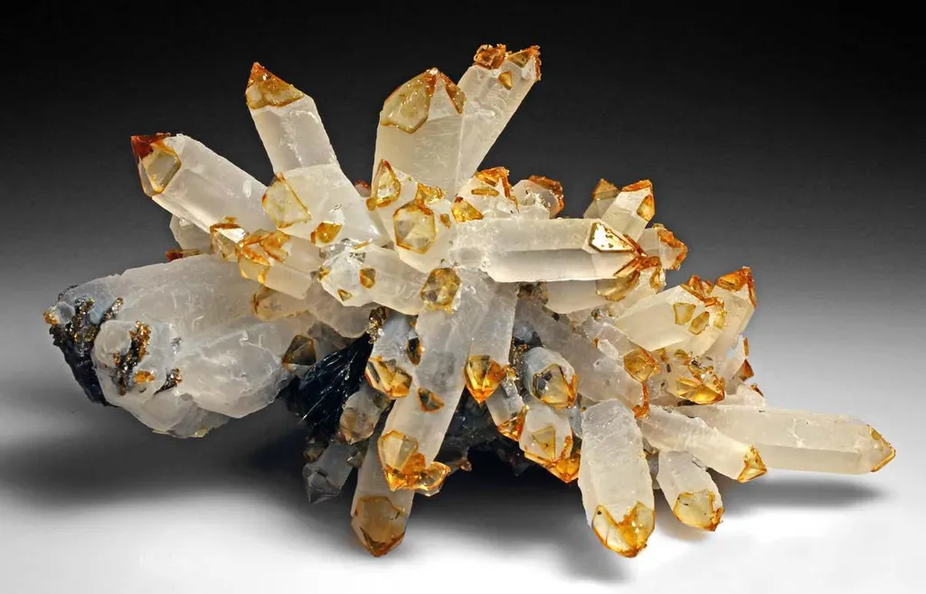 Milky Quartz, Hematite, Citrine image