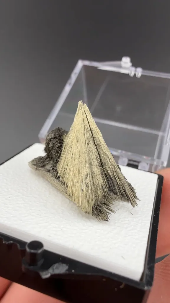 Millerite image