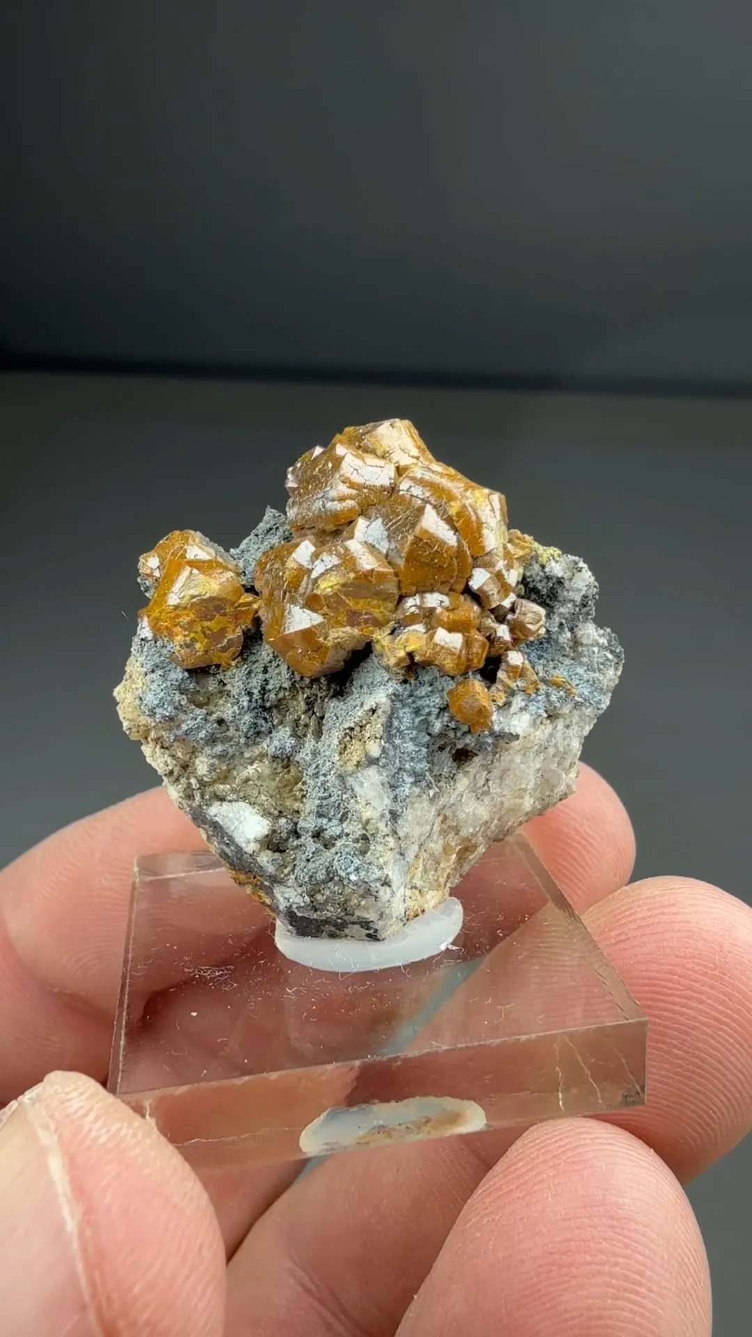 Mimetite (1045) - image 2