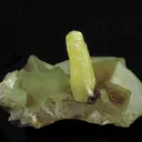 Mimetite and Smithsonite - image 4