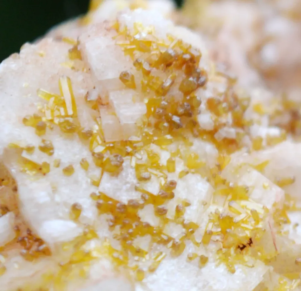 Mimetite & Calcite - 465 grams - Potosí Mine, Santa Eulalia Mining District, Chihuahua, Mexico - image 7