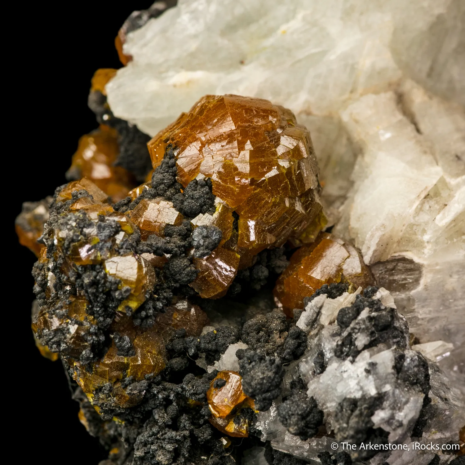 Mimetite (Campylite) with Baryte - image 5