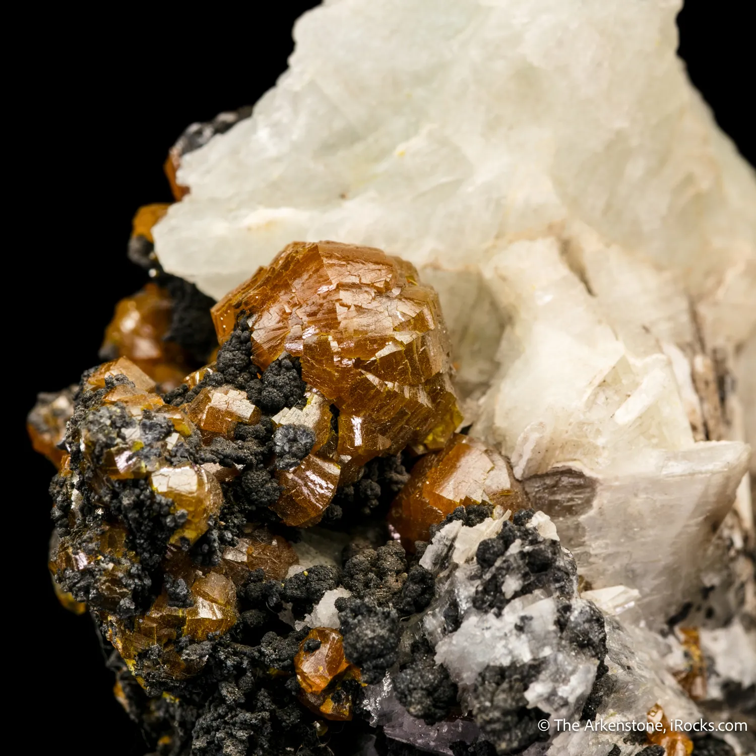 Mimetite (Campylite) with Baryte - image 1