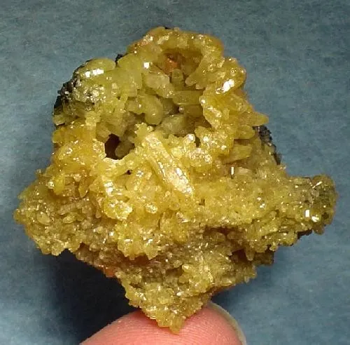 Mimetite, Cerussite image