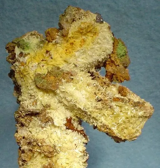 Mimetite, Cerussite - image 2