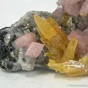 Mimetite on Smithsonite - image 2